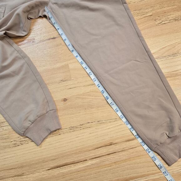 NWT Figs Zamora Scrub Joggers in Boulder Small Petite - Picture 3 of 6